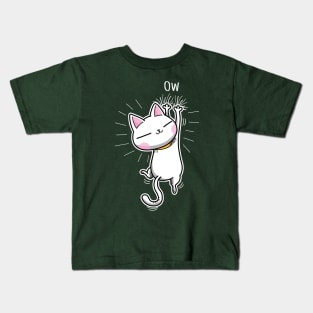 Clingy cat Kids T-Shirt